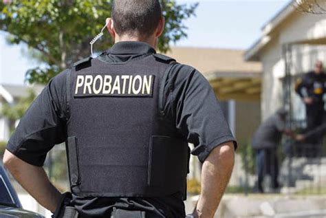 Probation officer earnings - Feb 8, 2024 · The average salary for a probation officer is $40,956 per year in Florida. 68 salaries reported, updated at February 8, 2024 